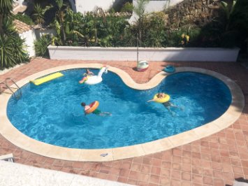 C5EE3444-ACD0-4162-ABE4-65F5BB31F4CF original_url: 6449B7D9-FDA9-470A-8261-12B5CD30BFB3