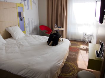 IMG_0805 New hotel in Honfleur, the cheap and suprisingly cheerful All Seasons. We'll be back